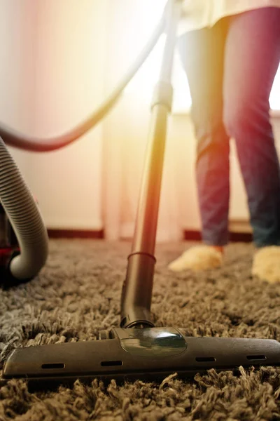 BNY Carpet Cleaning Expert at Work